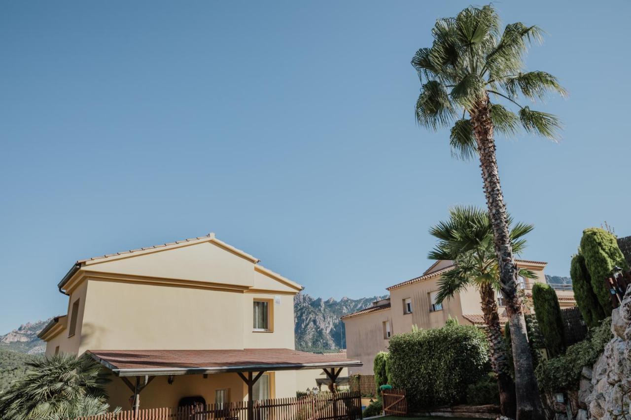 Collbato Resort. Екстериор снимка
